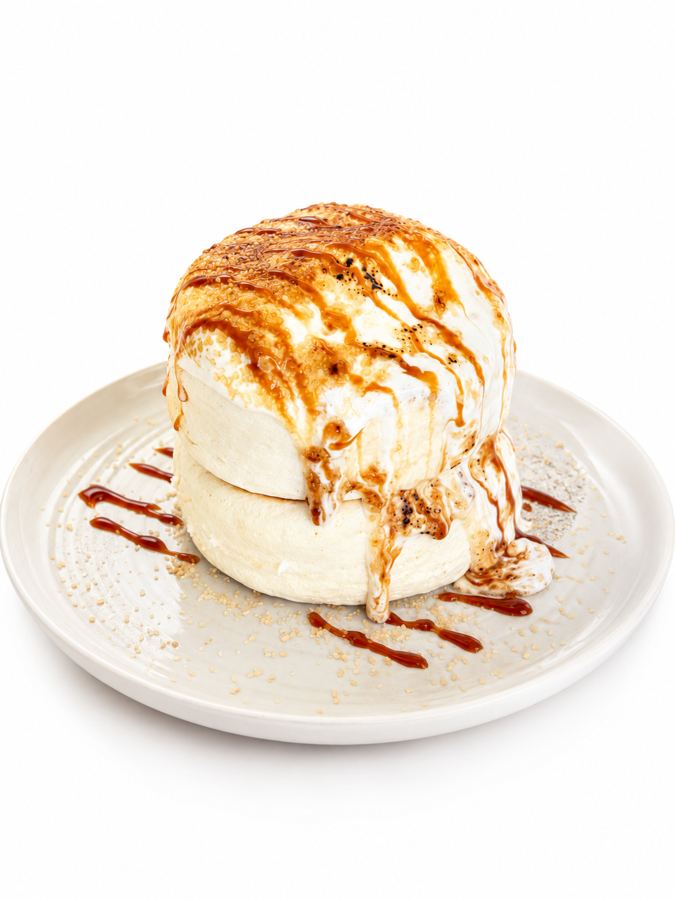 Fluffy pancake crème brûlée, sucre caramélisé et caramel